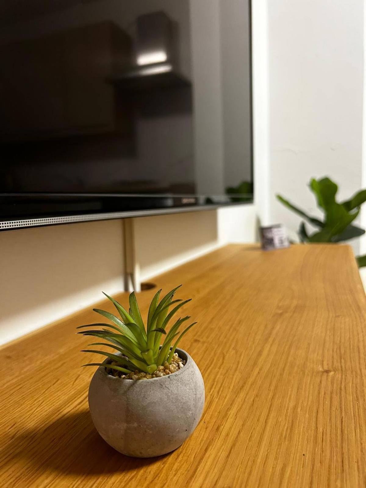 Apartmán Kod Dide - Entry With Pin 0-24H Slavonski Brod Exteriér fotografie