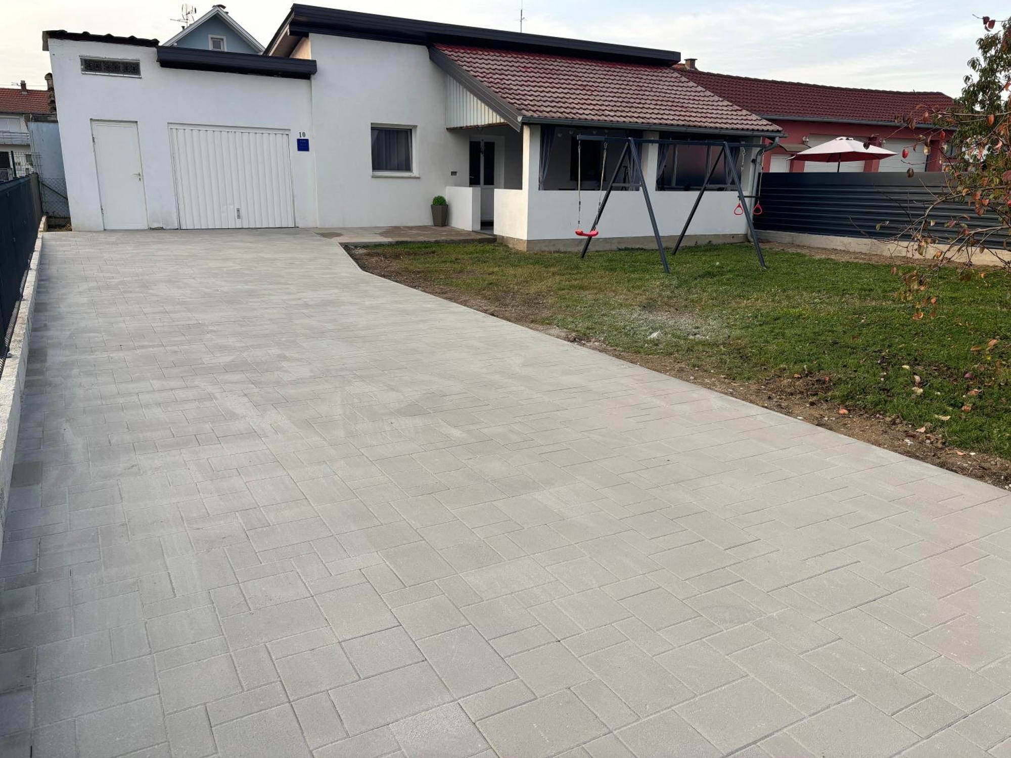 Apartmán Kod Dide - Entry With Pin 0-24H Slavonski Brod Exteriér fotografie