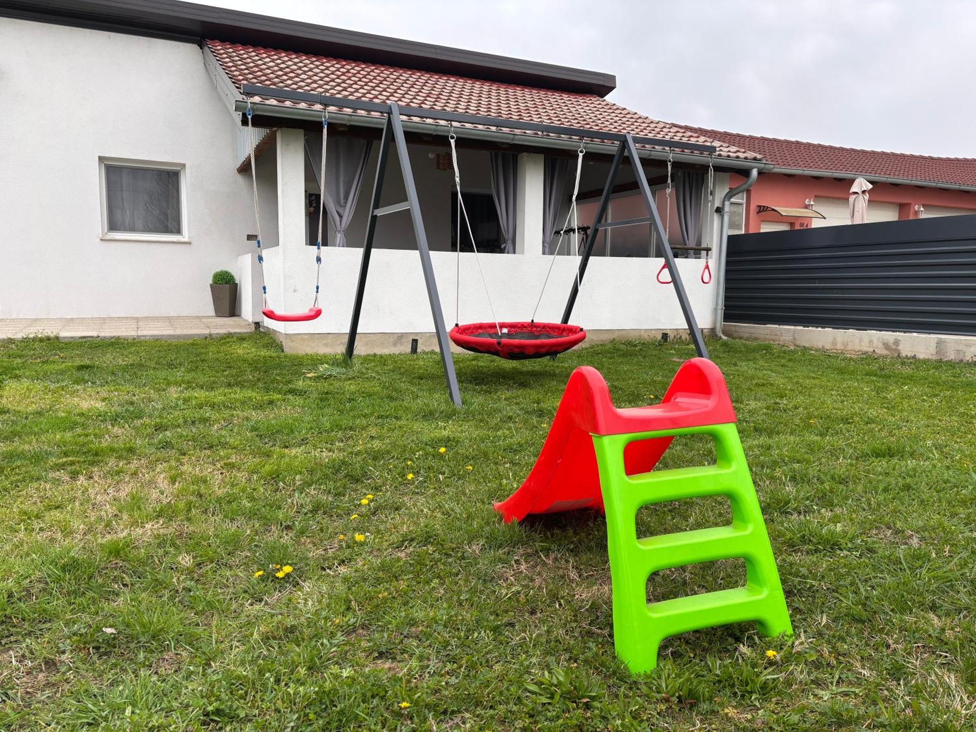 Apartmán Kod Dide - Entry With Pin 0-24H Slavonski Brod Exteriér fotografie